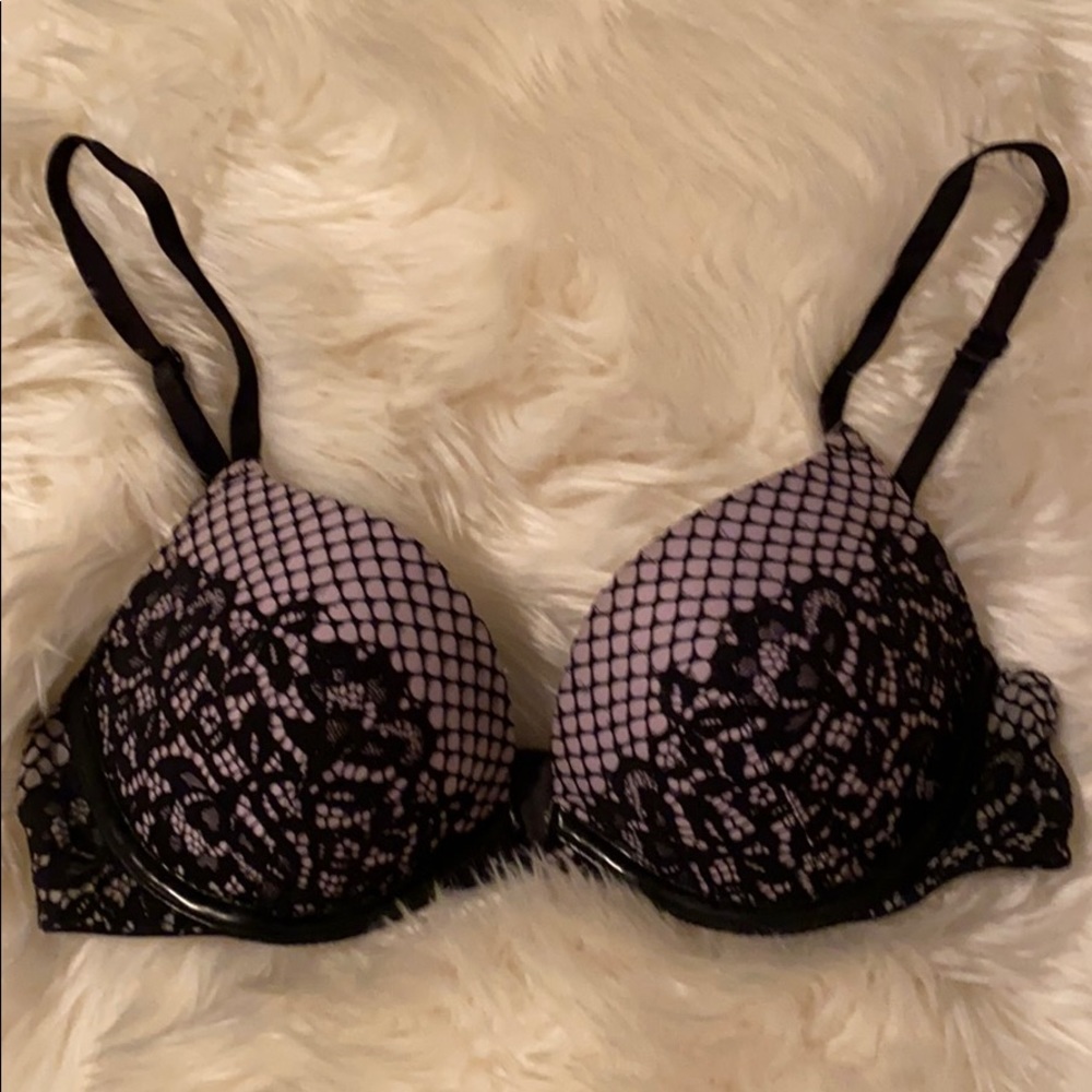 Victoria’s Secret Very Sexy push-up bra